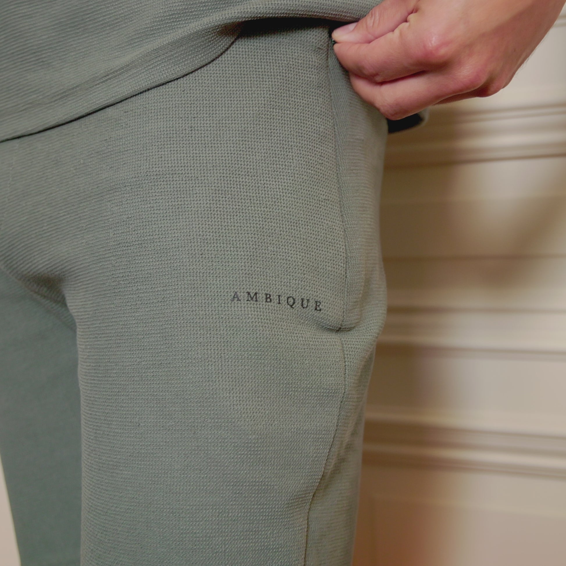 AMBIQUE MEN MEN George Shorts 104 Green